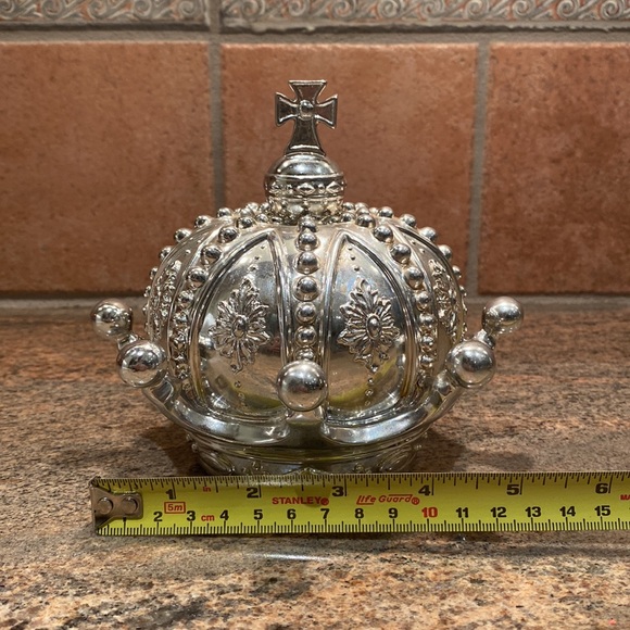 Silver Crown Decor / Paperweight - Picture 5 of 6